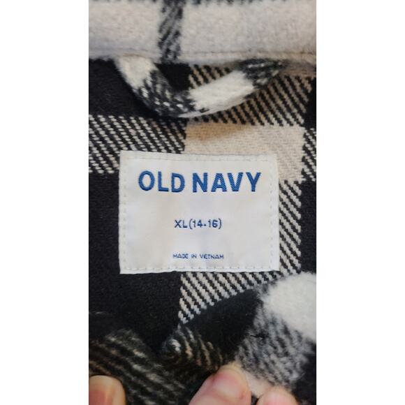 Old Navy Shacket Girls XL (14-16) Black White Soft Textured Plaid Button Front - Picture 4 of 8